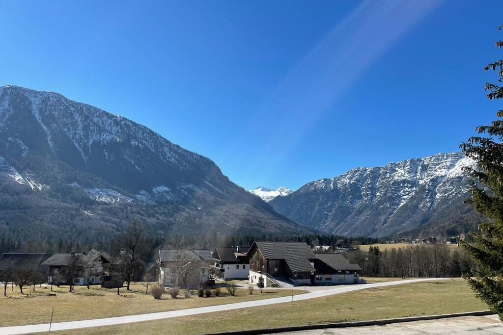 Wohnung 35M2 Mit Traum Panorama Und 30M2 Terrasse Bad Aussee Extérieur photo